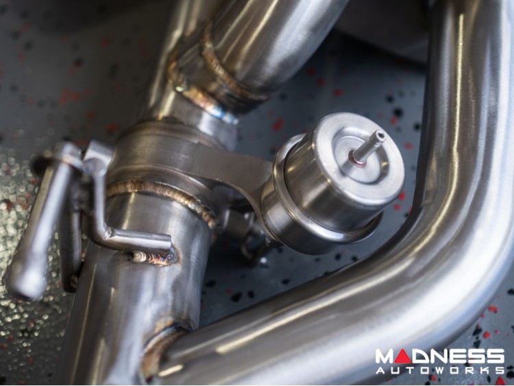 Alfa Romeo Stelvio Performance Exhaust 2.0L Corsa Forza Performance